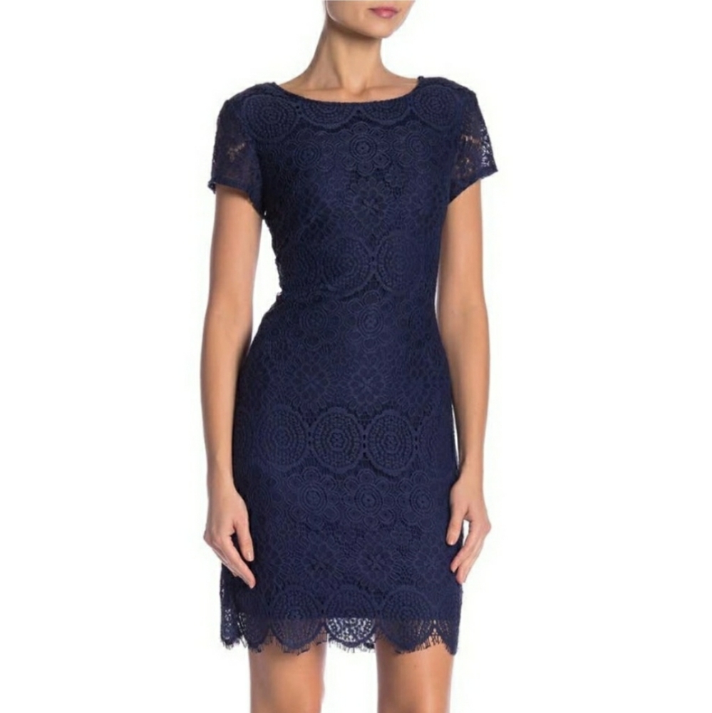Laundry by Shelli Segal medallion lace and scalloped hem shift dress Size 8